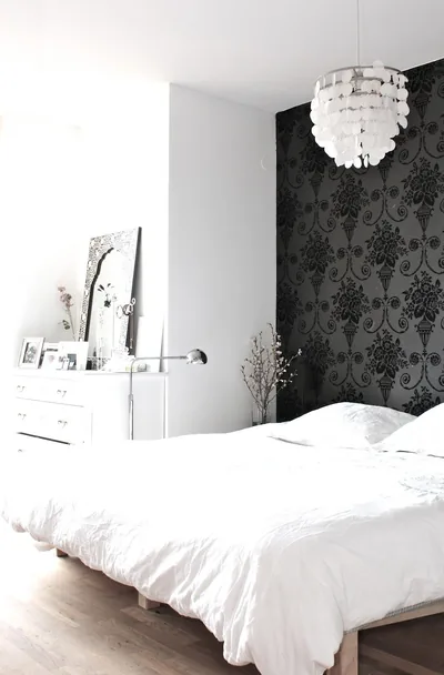 Black Wallpaper Bedroom