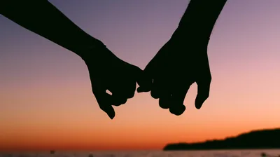 Hand Couple 4k Wallpapers
