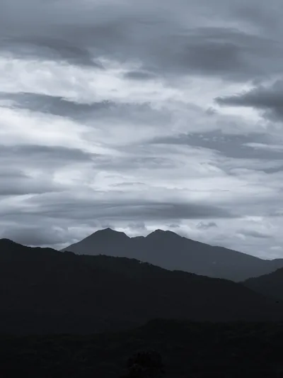 Black And White Clouds Wallpaper Photos, The BEST Free Black And White Clouds