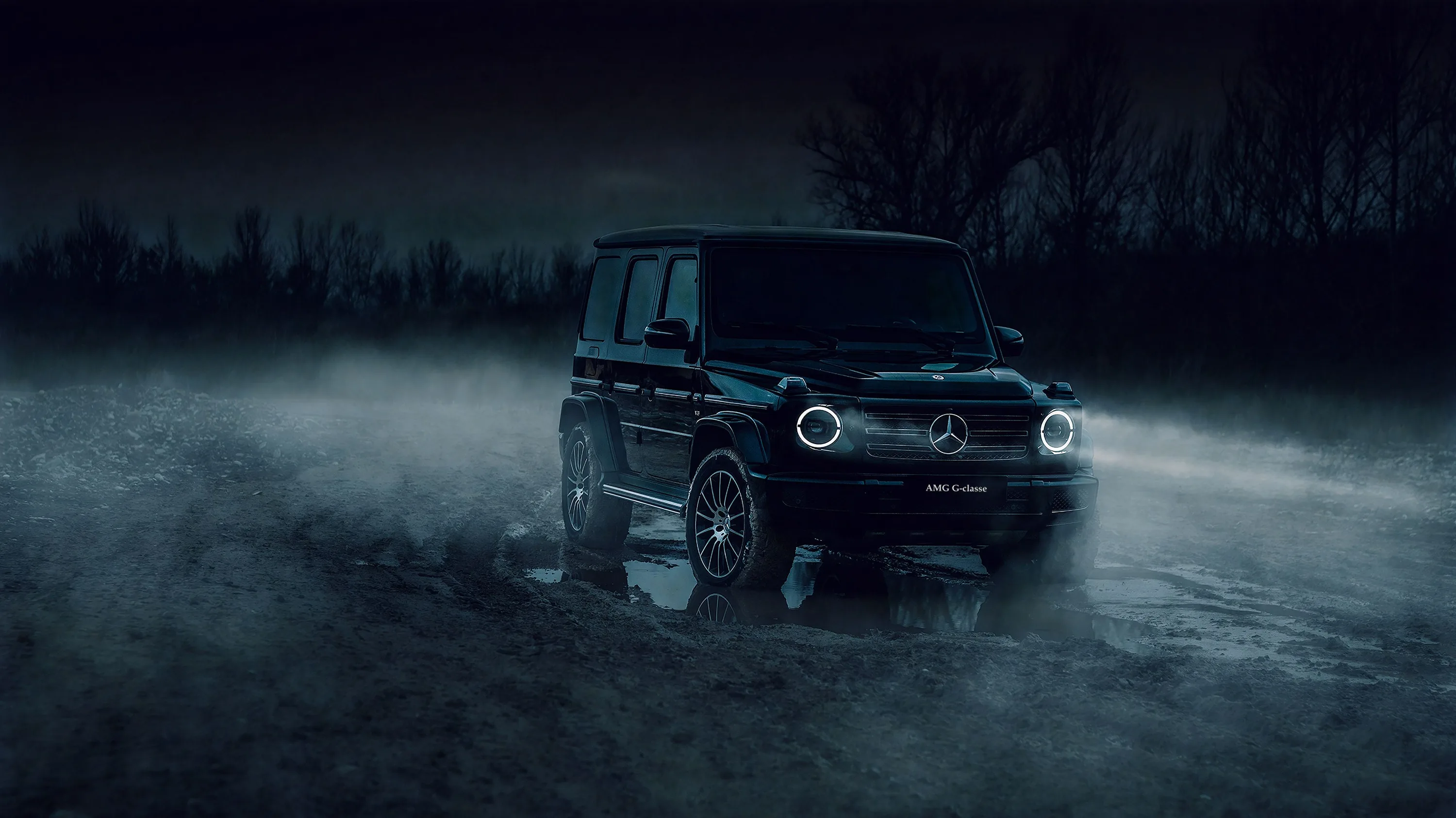 Black Ultra 4K Wallpaper