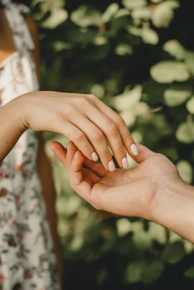 Love Hand Wallpaper