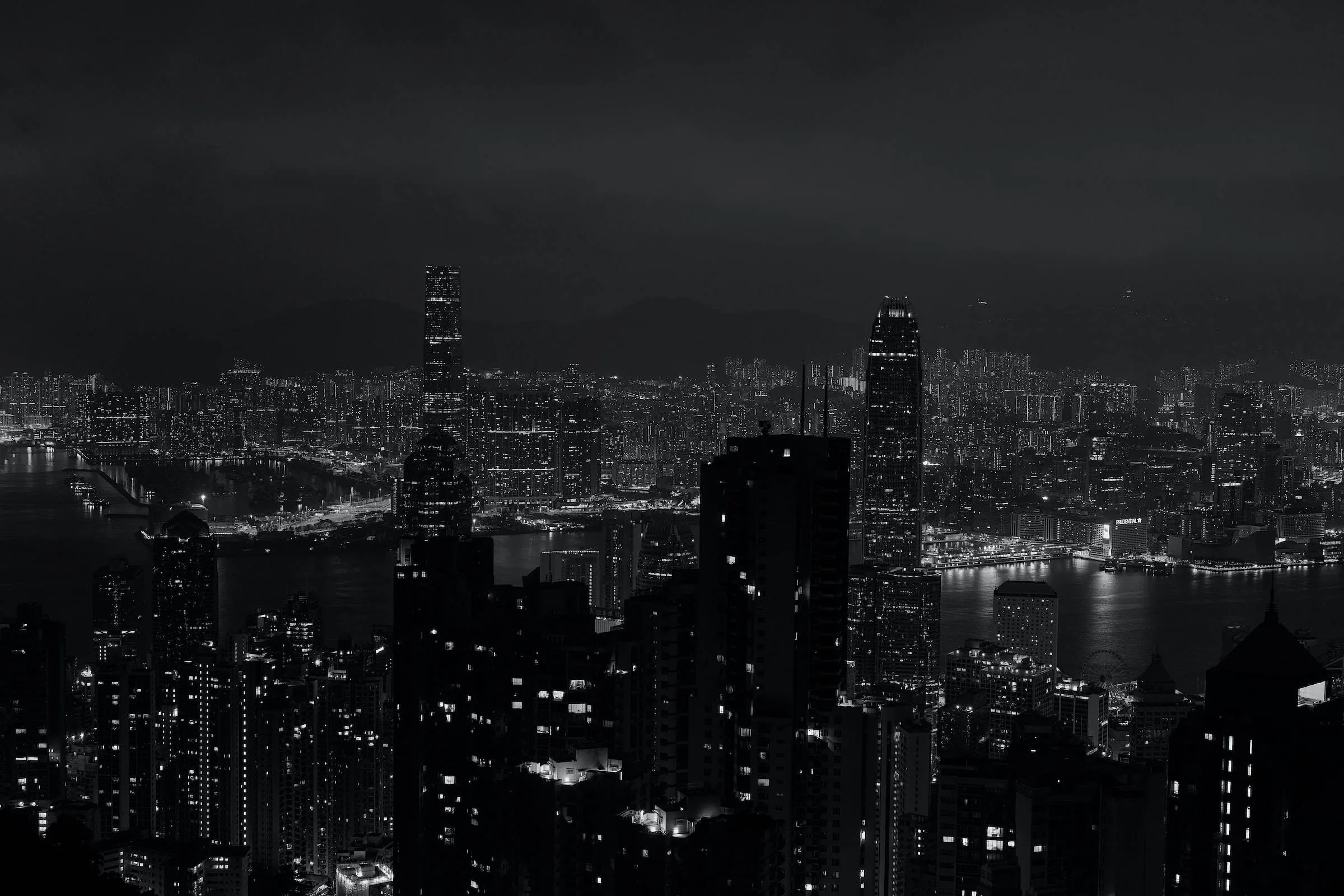 free Black City Night Wallpaper