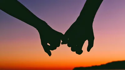 Valentine Couple Hands Silhouette 4K Wallpapers