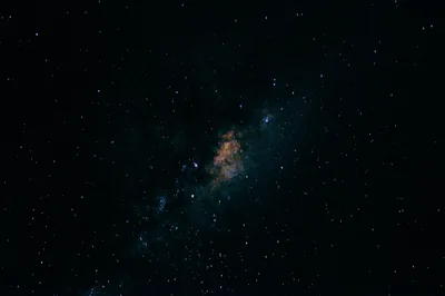 Dim Star Field With a Faint Nebula HD Wallpaper