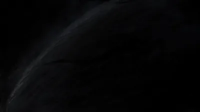 Faint Arc of Light in the Dark HD Wallpaper