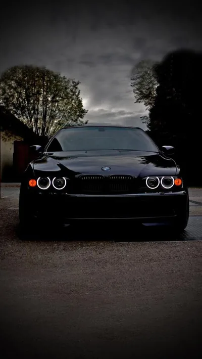 Cool Car Wallpapers for iPhone