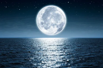 Moonrise over the Open Sea HD Wallpaper