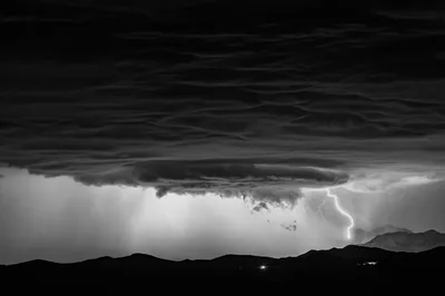 Black & White Storm HD Wallpaper of Lightning in Nature