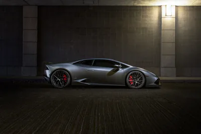 Lamborghini Huracan Matte Black