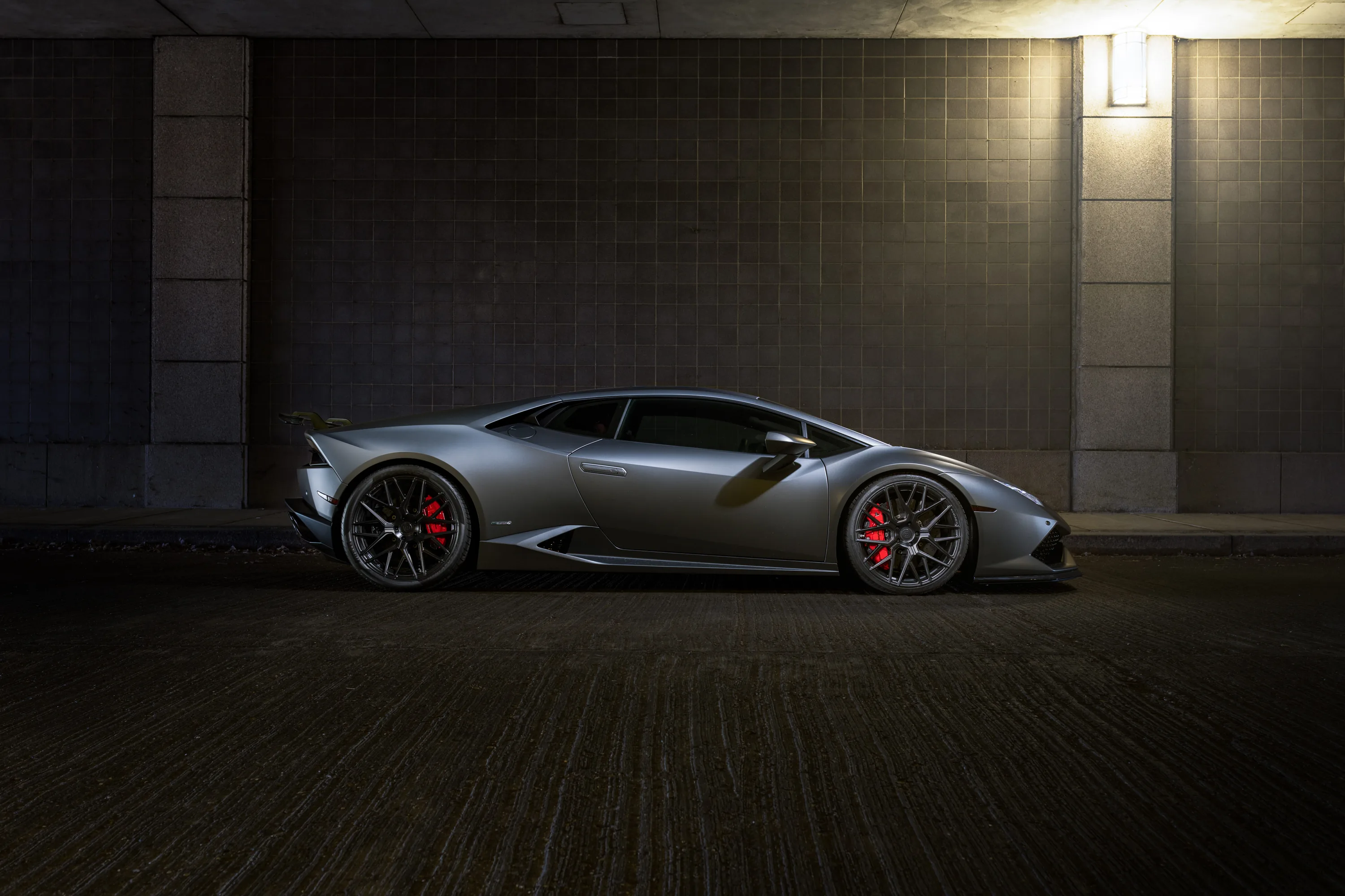 Lamborghini Huracan Matte Black