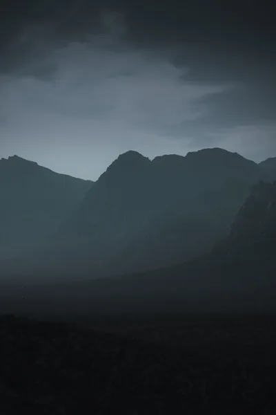 Desktop wallpaper Nature, Mountains, Rocks, Fog, Evening 4K for PC