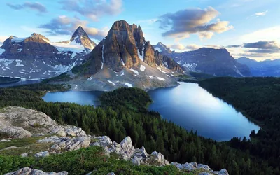 Twin Lakes Beneath a Rock Tower HD Wallpaper