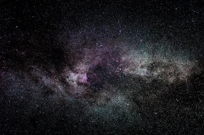 Dust Clouds and a Magenta Patch in the Milky Way HD Wallpaper