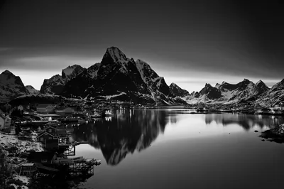 Black 4k Mountain Wallpapers