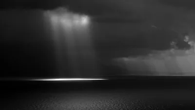 Sun Rays over a Black Sea HD Wallpaper