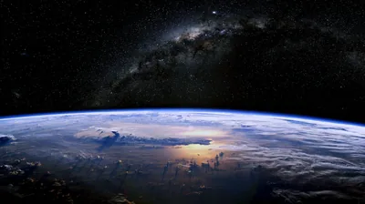 Milky Way Over Earth's Horizon HD Wallpaper