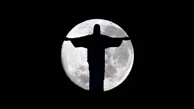 Jesus Image With Background Of Black And White HD Jesus Wallpapers