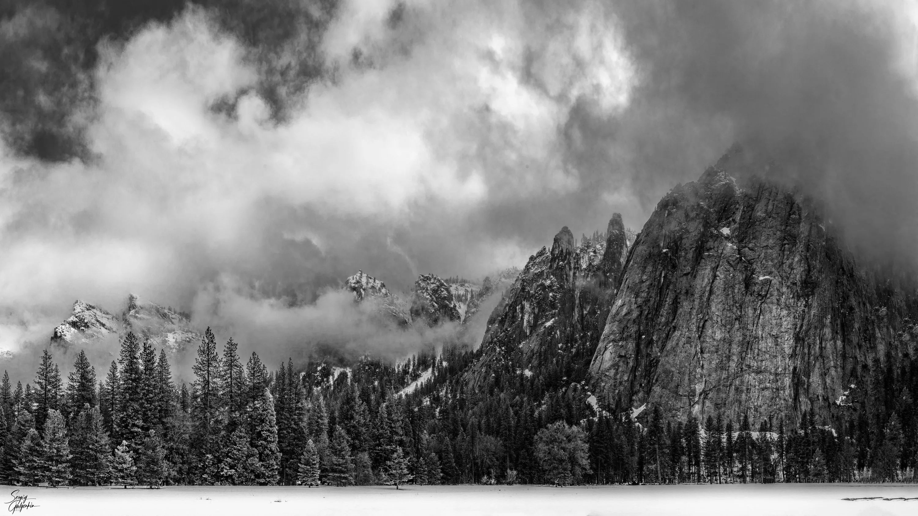 Black And White Landscape Desktop Wallpaper