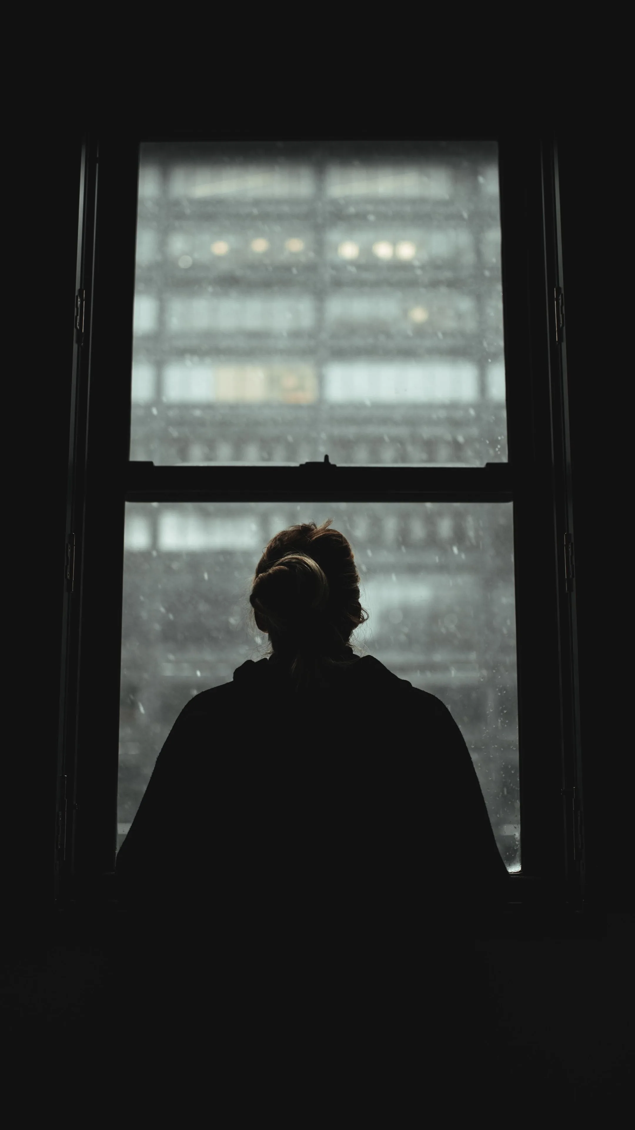 wallpaper girl, silhouette, alone, window, view, dark samsung galaxy