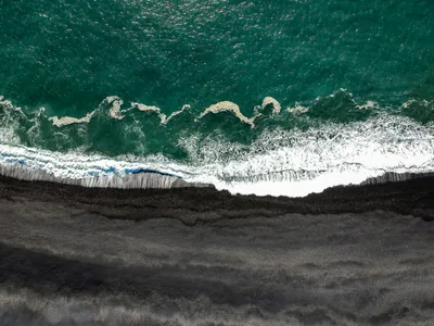 Black Sand 4k Wallpapers