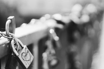 Black And White Photography With Color Love