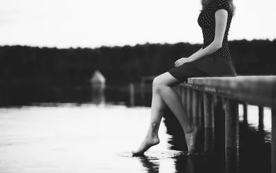 Girl Sitting Alone Monochrome Wallpaper, Resolution HD 4k Wallpapers