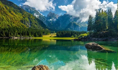 Emerald Lake Below Alpine Peaks HD Wallpaper