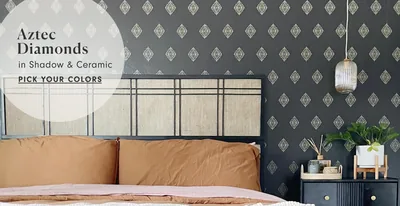 Cream Diamond Pattern in a Bedroom HD Wallpaper