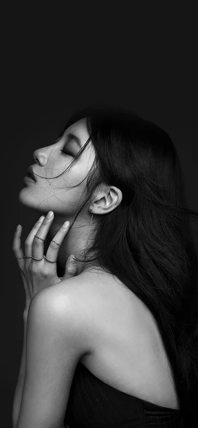 Suji Dark Bw Kpop Girl iPhone Wallpaper