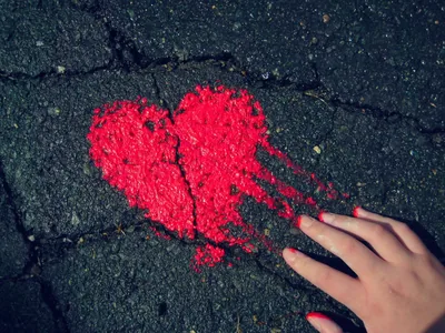 Love Broken Wallpapers