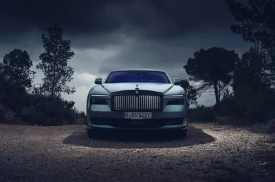 Pure electric power in a velvet glove meet the new Rolls Royce Black Badge Spectre