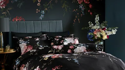 Dark bedroom ideas